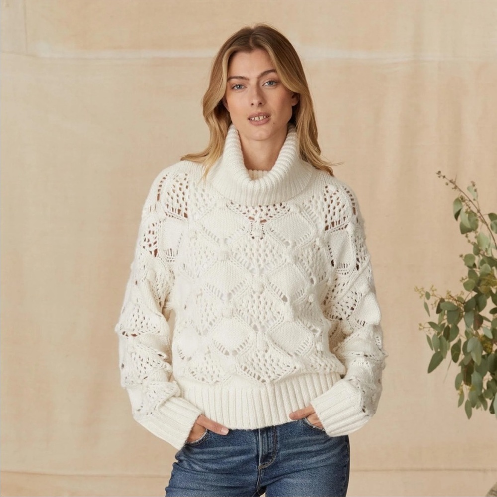 NWT Sundance Ice Kissed Turtleneck Sweater with Cable Knit Design XL